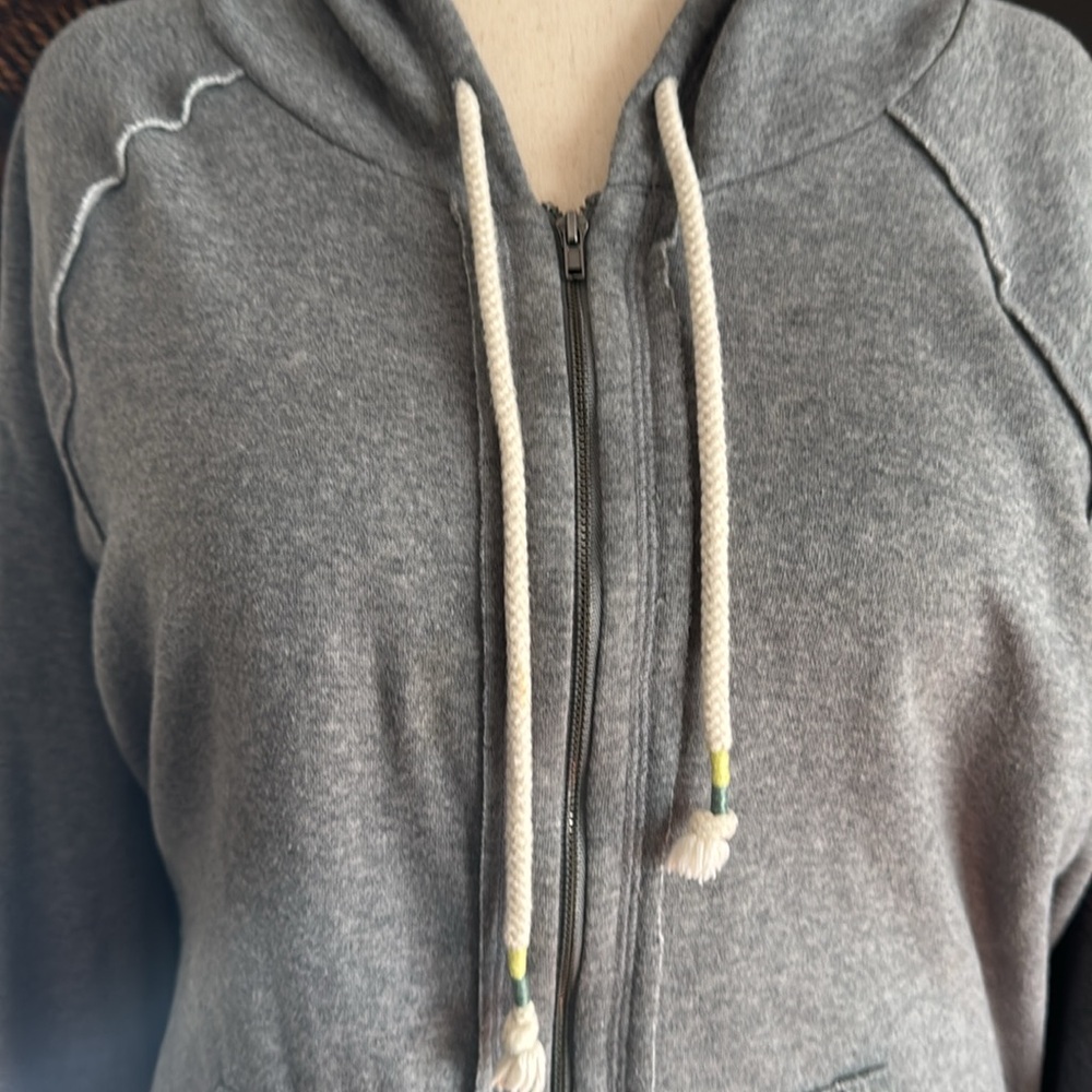 Maurice’s 2X Gray Zip Up Hooded Sweatshirt - Picture 2 of 5